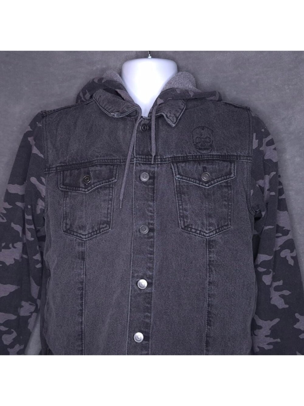 Hybrid Mens Camo Fleece Sleeve Jean Jacket Medium Skull Back Design Hood